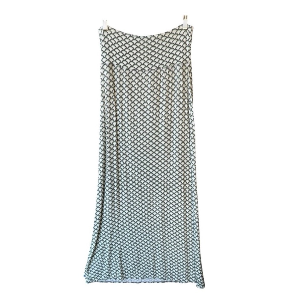 Max Studio Maxi Skirt Green Grey Scallop Print Stretch Jersey Boho Size Small